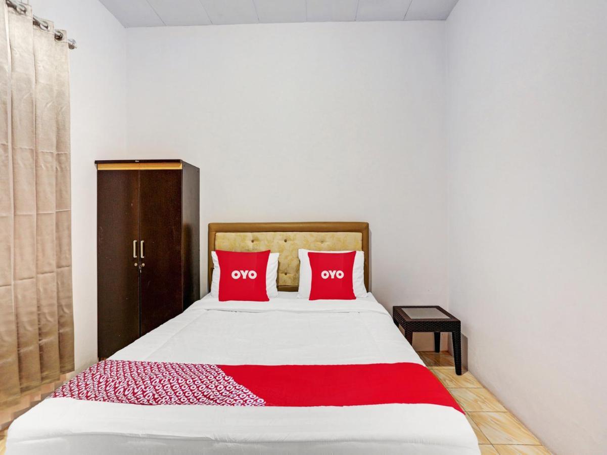 Oyo 90344 Wijayanti Hotel Banyuwangi  Bagian luar foto
