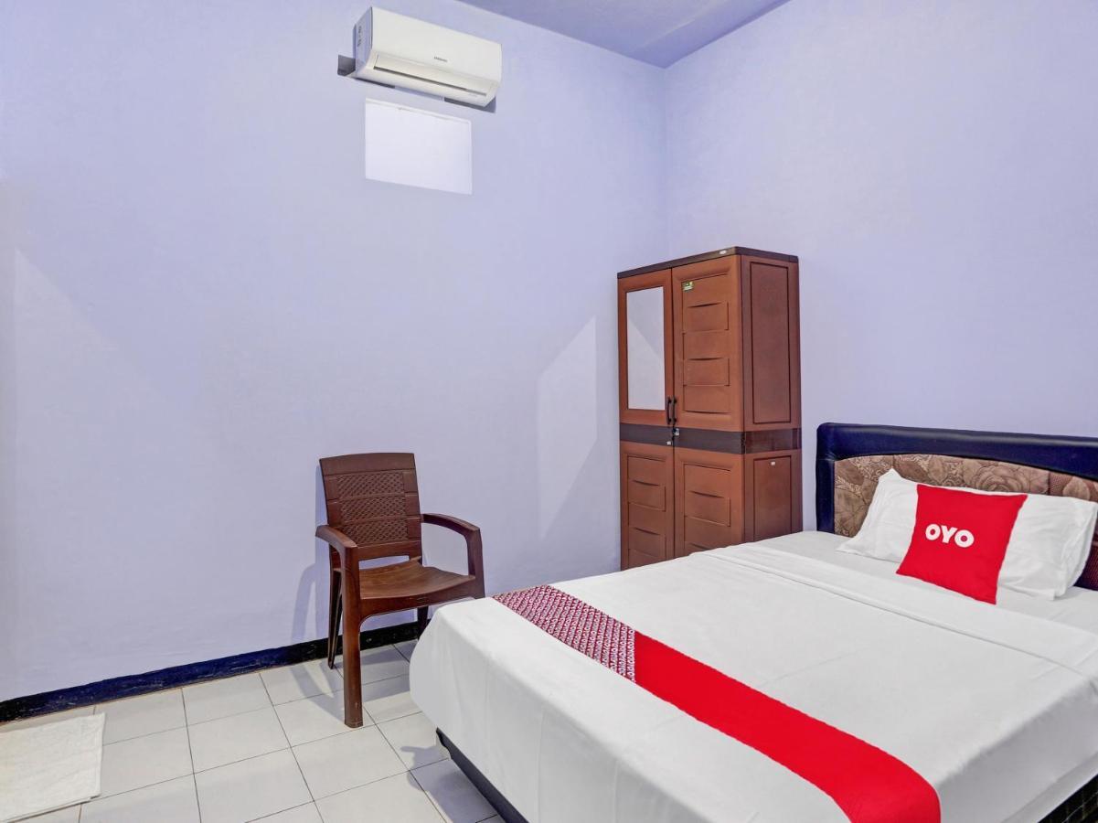 Oyo 90344 Wijayanti Hotel Banyuwangi  Bagian luar foto